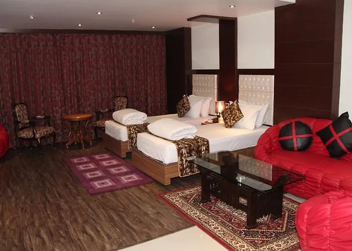 Maple Wood Hotel Ranchi